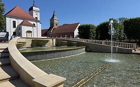 Herberge in der Orangerie auf dem Schlossgut Altlandsberg